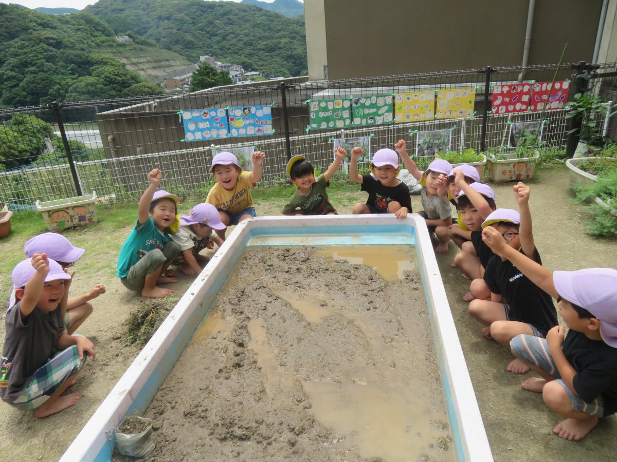 あぜかりこども園