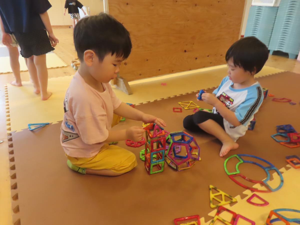 あぜかりこども園
