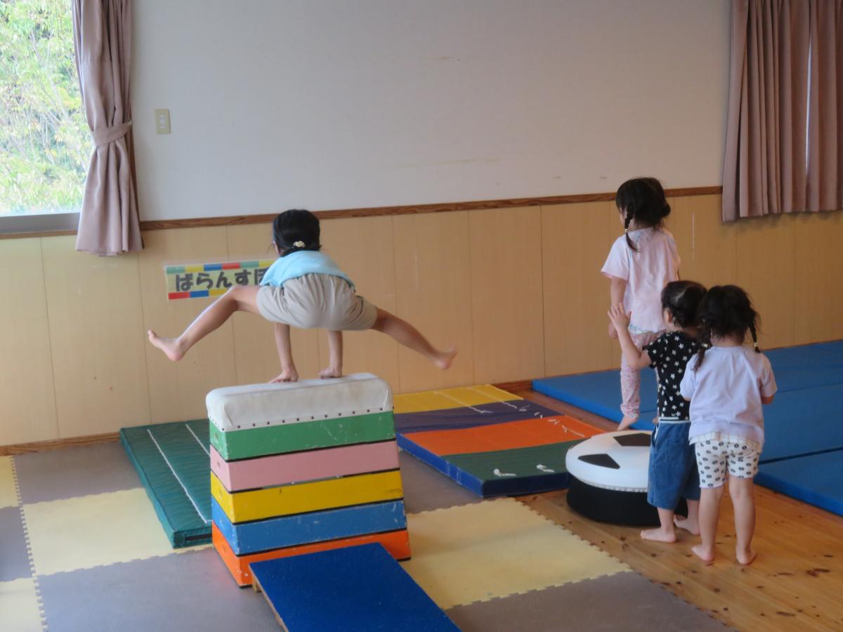 あぜかりこども園